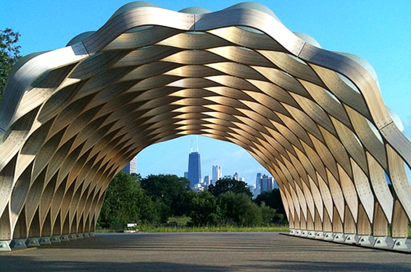 Image of the Bentwood Pavilion structure in Lincoln Park, Chicago